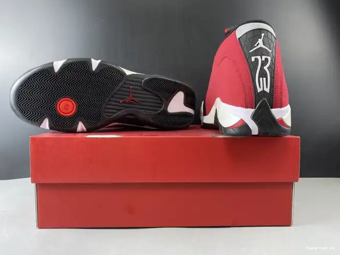 RED JORDAN RETRO 487471-006 14 AIR TORO GYM 0413